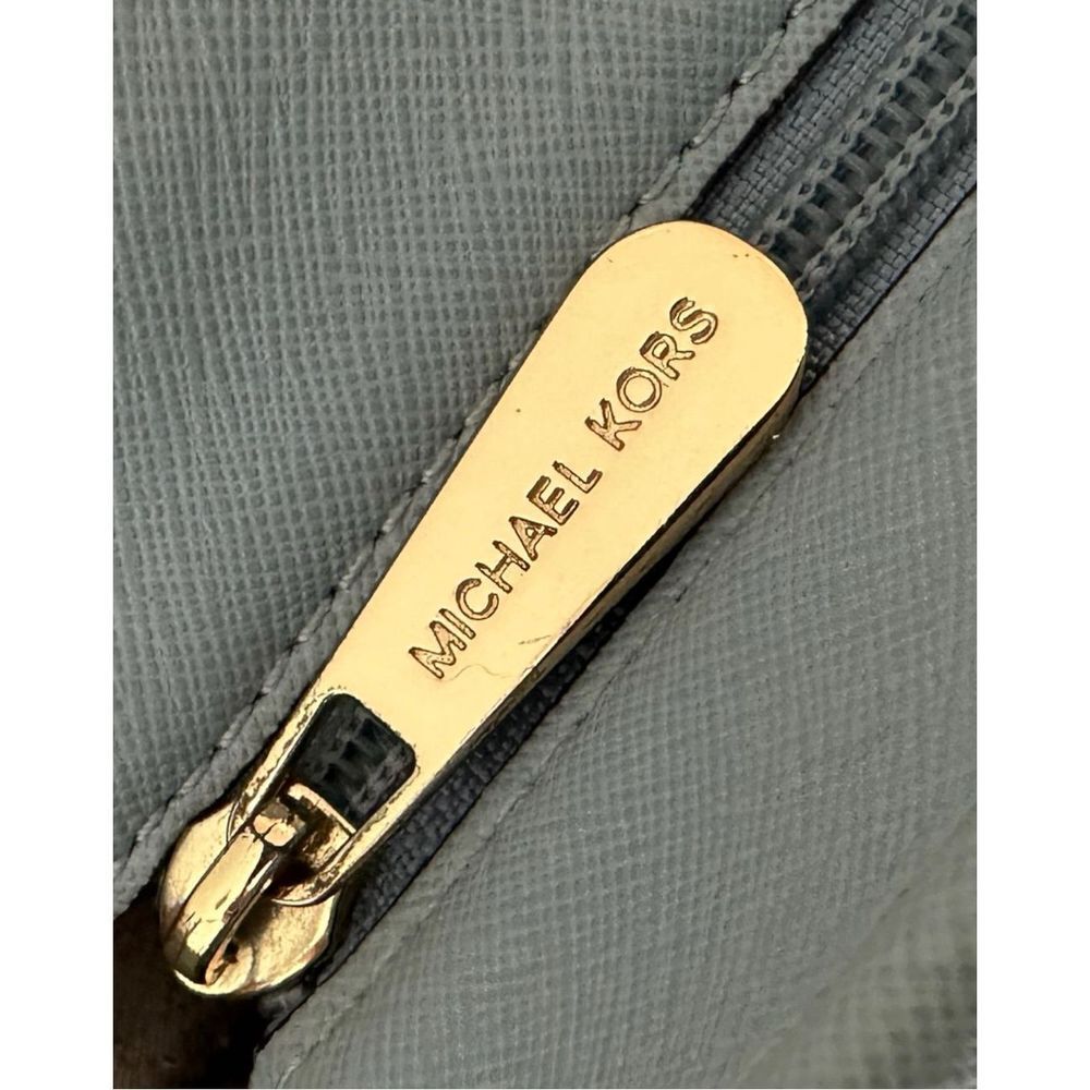 Michael Kors ￼Jet Set Medium Soffiano Top Zip Leather‎ Tote Pale Baby Blue - Picture 8 of 9